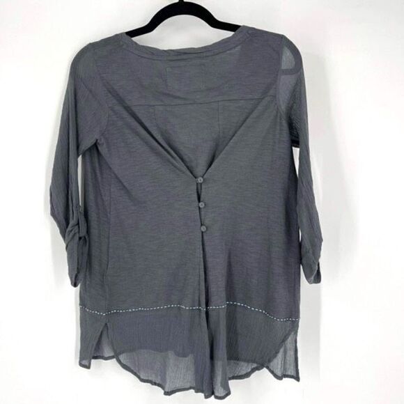 Anthropologie‎ Paper Locket Gray Crepe Drapey Contrast Blue Stitch Top Shirt XS - Picture 2 of 13